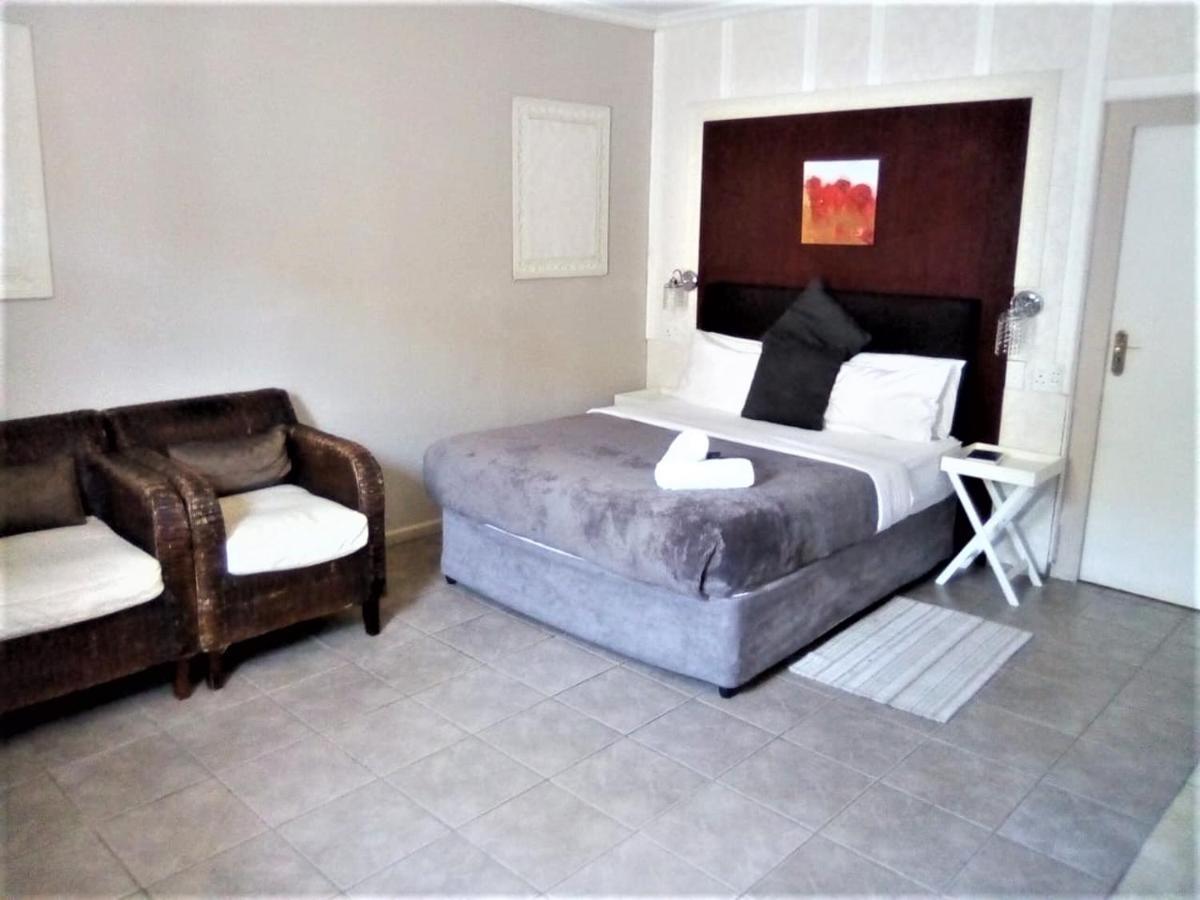 Bread And Barrel Guesthouse Bellville Cape Town Ngoại thất bức ảnh